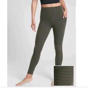 Athleta Tight